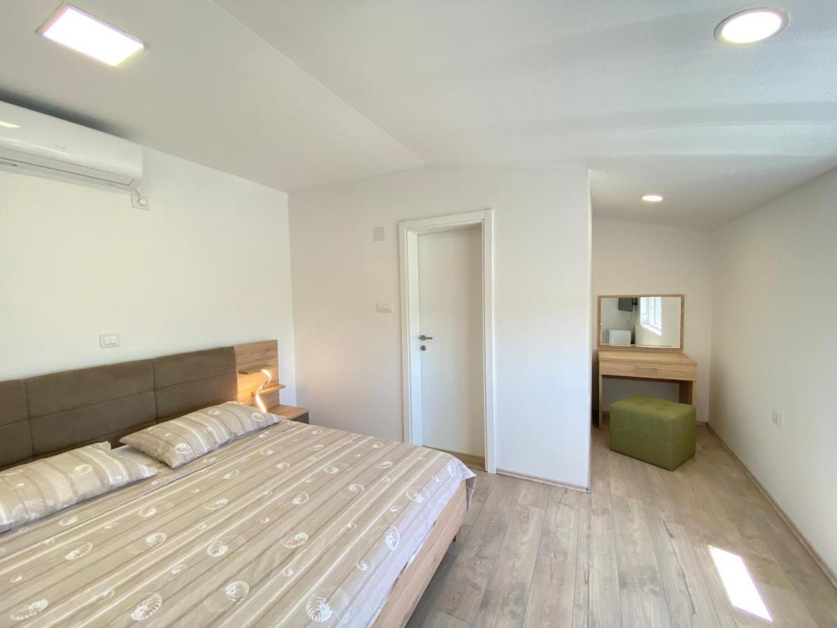 Guest Accommodation Grozdanic Dubravice Ngoại thất bức ảnh